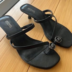 Michael Michael kors black toe ring heel sandals size 7.5US